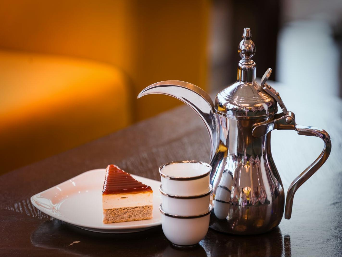 Aronani Hotel Хаил Екстериор снимка